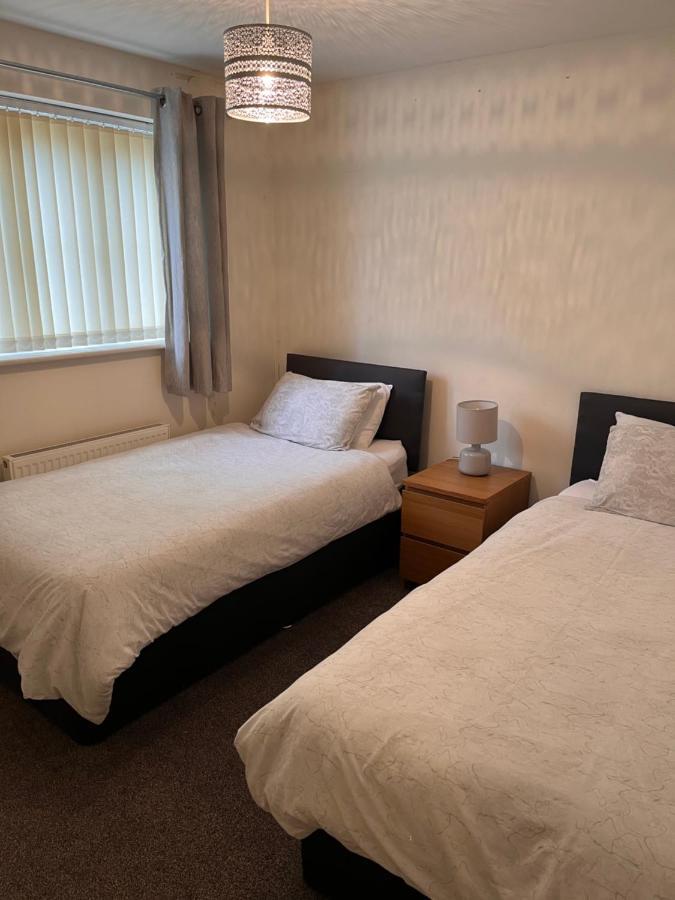 At Home In The City Serviced Apartments Newport 外观 照片