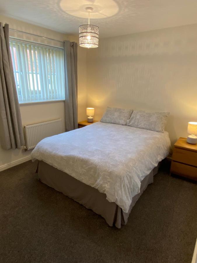 At Home In The City Serviced Apartments Newport 外观 照片